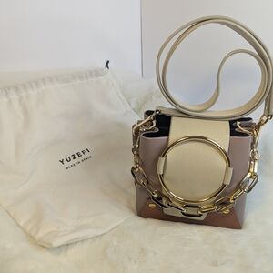 Yuzefi Cream and Gold Women's Bag
